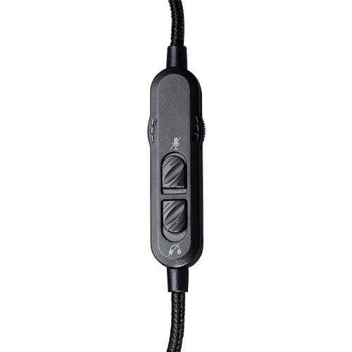 Гарн игр Mad Catz P.I.L.O.T. 3 (3.5мм jack, 50мм, черная) Гарн игр Mad Catz P.I.L.O.T. 3 (3.5мм jack, 50мм, черная)