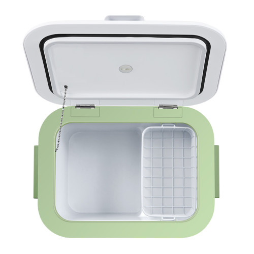 Автохолодильник Бирюса HC-18P1 Автохолодильник Бирюса HC-18P1