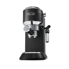 Кофеварка DeLonghi EC685.BK