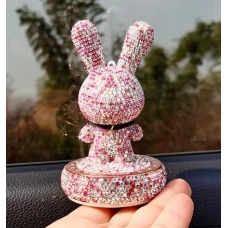 Ароматизатор в авто Заяц розовый